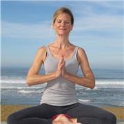 Cours de yoga et yogathérapie à domicile